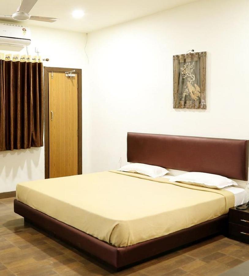 Kailash Residency Hotel Aurangabad  Exterior foto