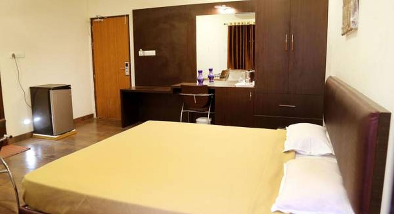Kailash Residency Hotel Aurangabad  Exterior foto